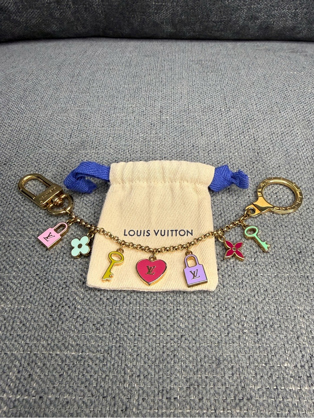 Louis Vuitton Pretty charms bag charm key ring